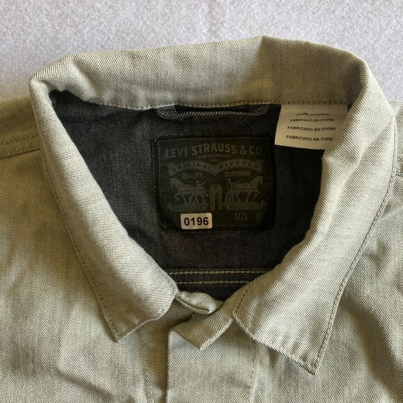 Levi's Jean Jacket Men's XL Gray Colorblock Trucker Denim Coat - Picture 8 of 14